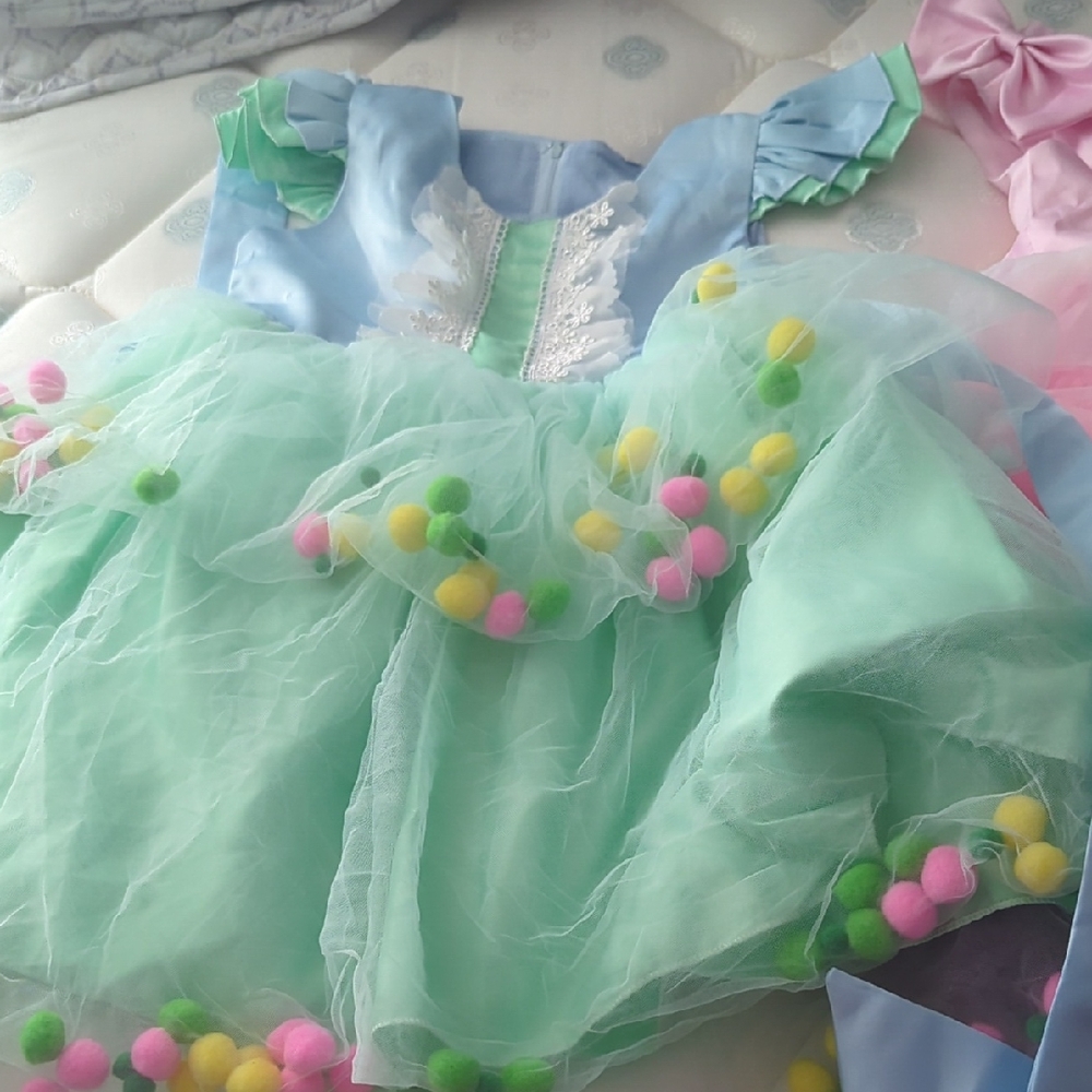 3 party dresses size 5-7